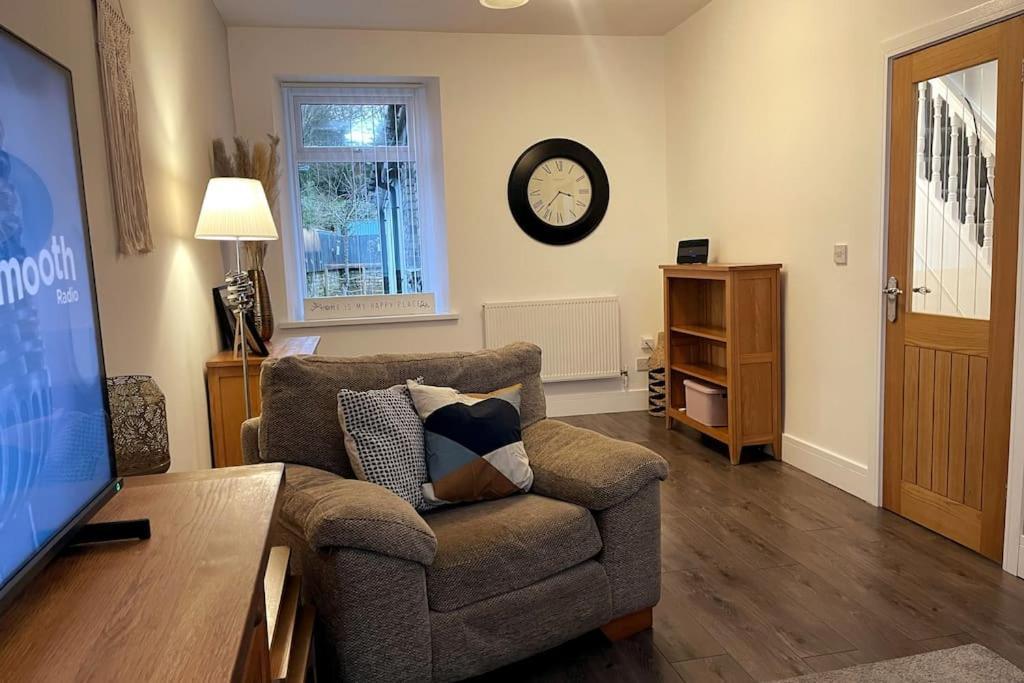 Modern, Spacious And Central Location Aberdare Eksteriør bilde
